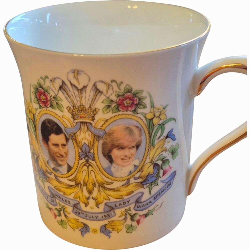 Queen's Fine Bone China Royalty Mug Prince Charles & Lady Diana 1981